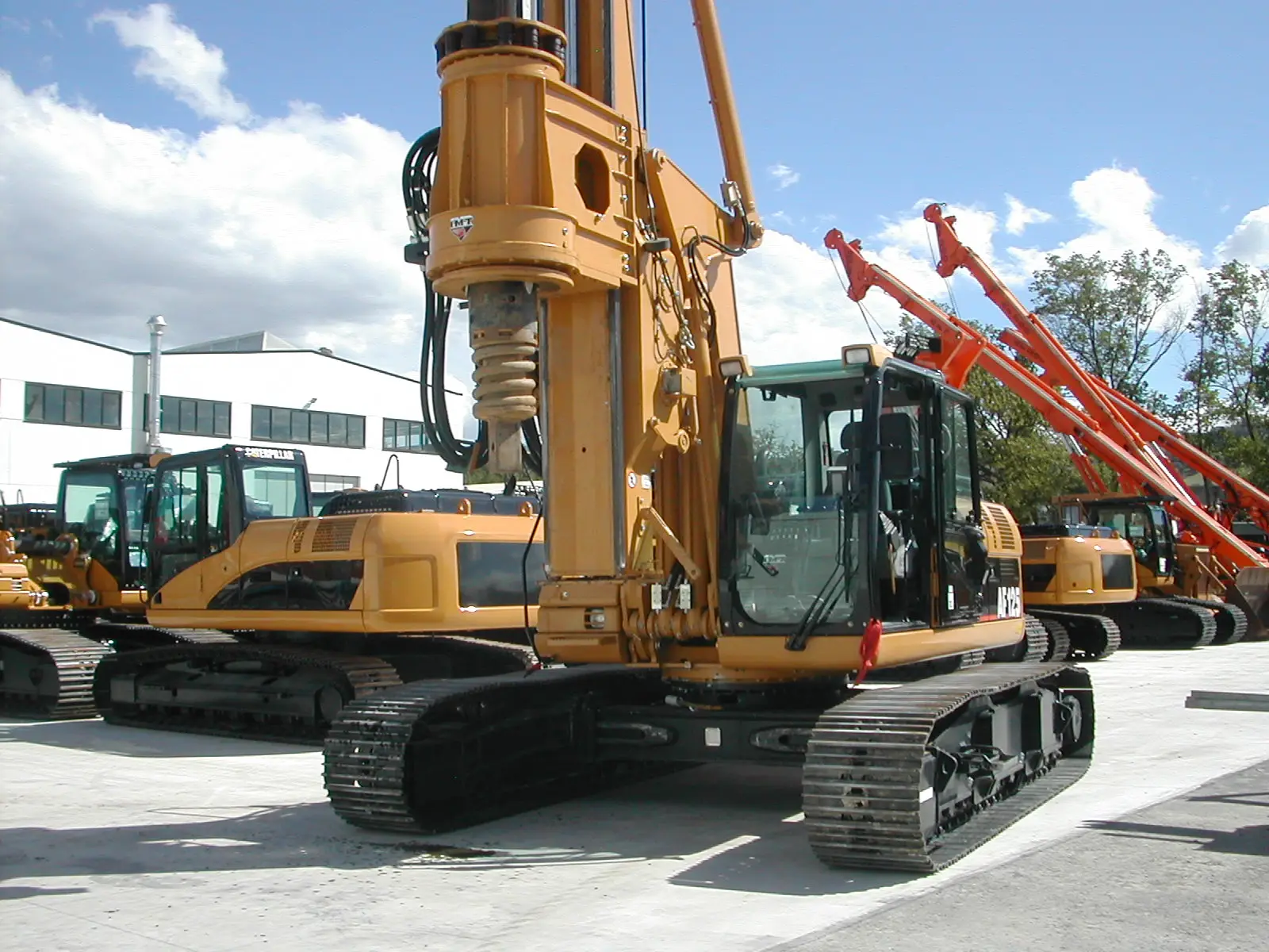 IMT AF 125 rotary drilling rig